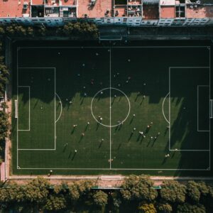 تصوير جوي لملعب أو حدث رياضي في طنجة – بدقة 4K – عبر درون DJI